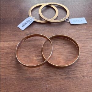 Set of 4 J.CREW Bangle Bracelet Gold Tone Metal Flat Jewelry With tags